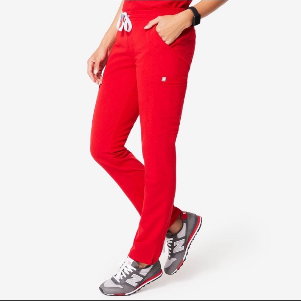 Figs Red Yola Scrub Pants small